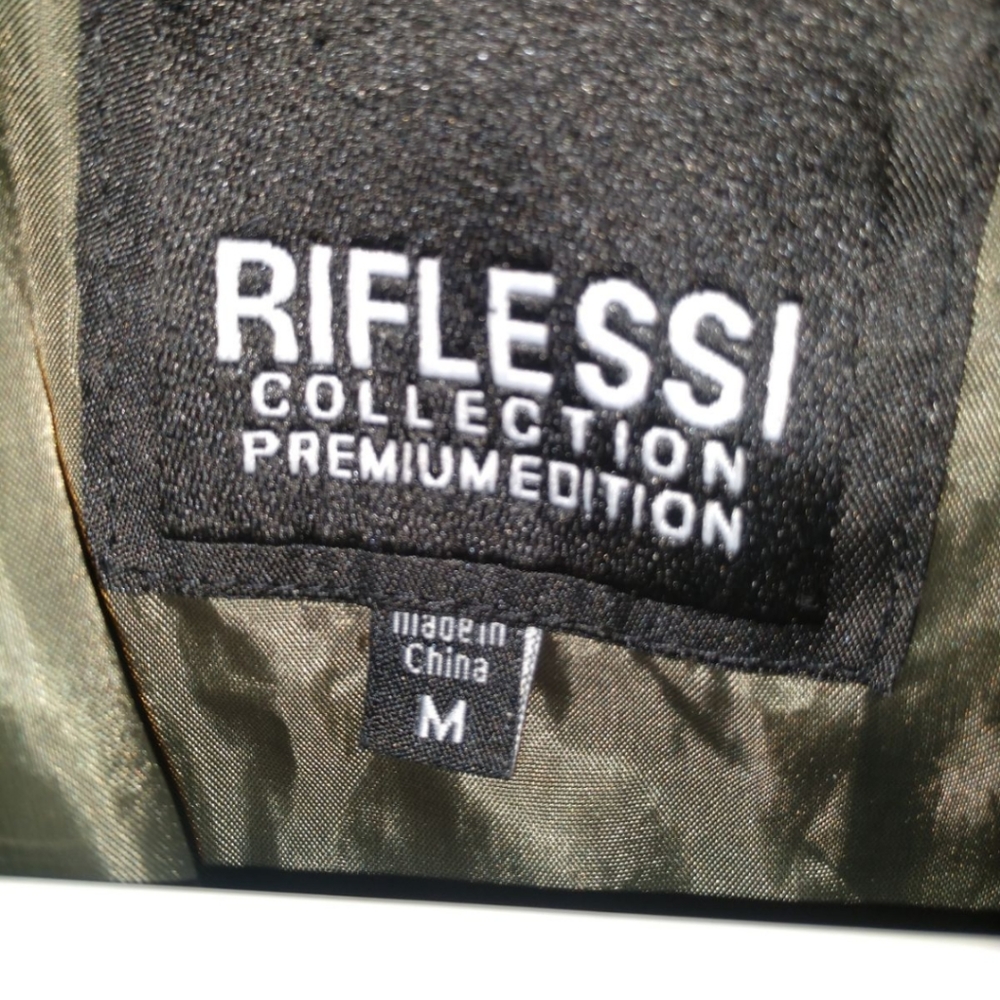 Mint condition jacket - Picture 3 of 4